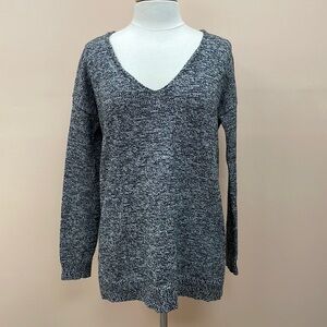 NWOT Express Oversized Open Back Knit Sweater Boho Distressed Black White Small